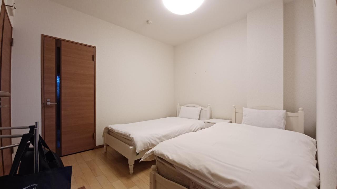 Hotel Swan Lake Nagara Nagara  Esterno foto